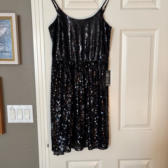 EXPRESS NWT Black Sequin Dress Size Small Mini Length Spaghetti Strap Cocktail - Picture 1 of 5